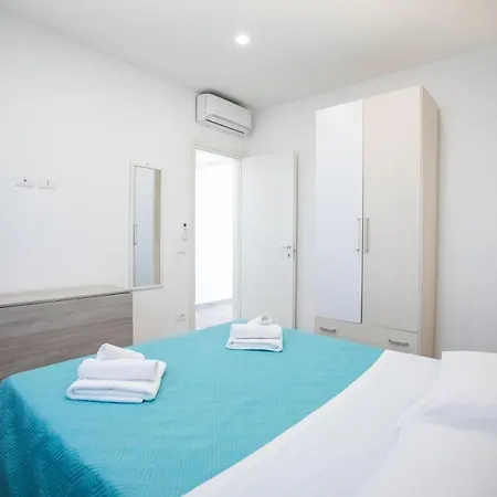 Kaary Marza * Marzamemi